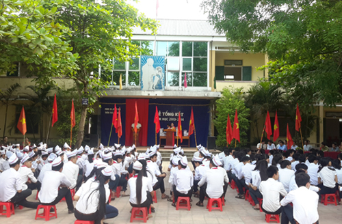 Trường THCS Hưng Chính Hân hoan tổ chức Hội Nghị CBCCVC năm học 2014-2015